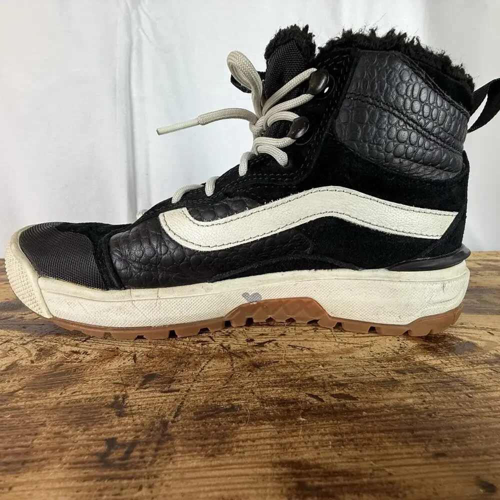 VANS UltraRange Exo Hi MTE,‎ Crocodile Skin-Black, style# VN0A4UWJ2WH, M 5.5 W 7